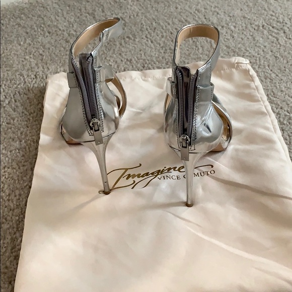 Silver Crossed Imagine Vince Camuto Heels! - Picture 3 of 3